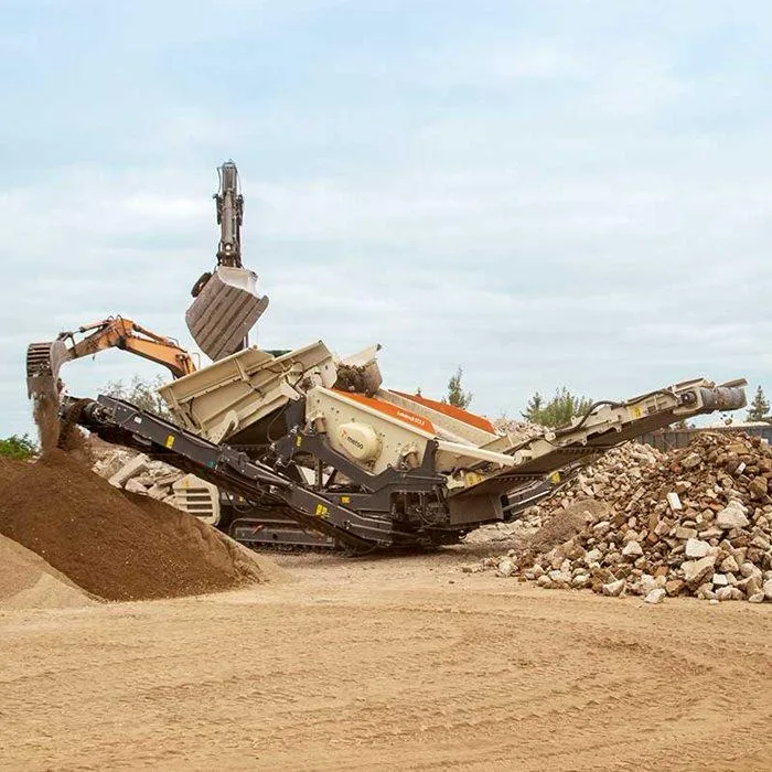 Crushing and conveying — aggregate to stockpile